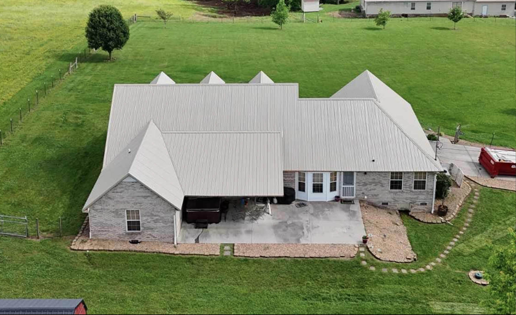 Roof Aerial Banner Image